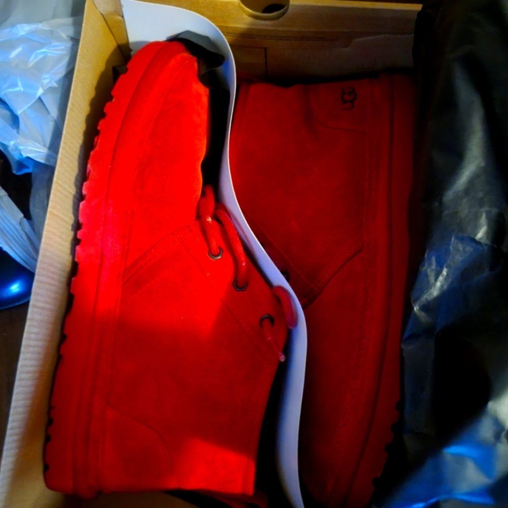 Men's Red Suede Boots Size 12 Uggs With Box